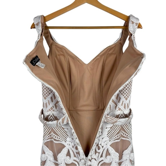 JOVANI 64277 OFF WHITE SEQUIN DECO SWEETHEART FITTED TRUMPET EVENING GOWN DRESS - Picture 10 of 15